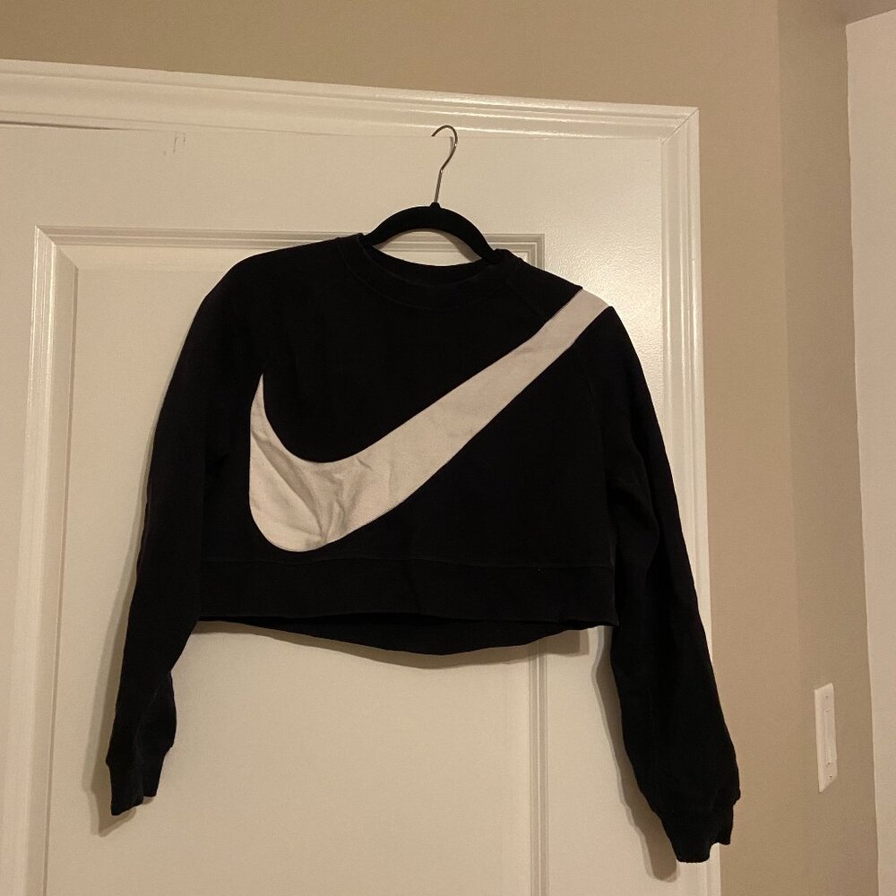 Nike cropped sweater